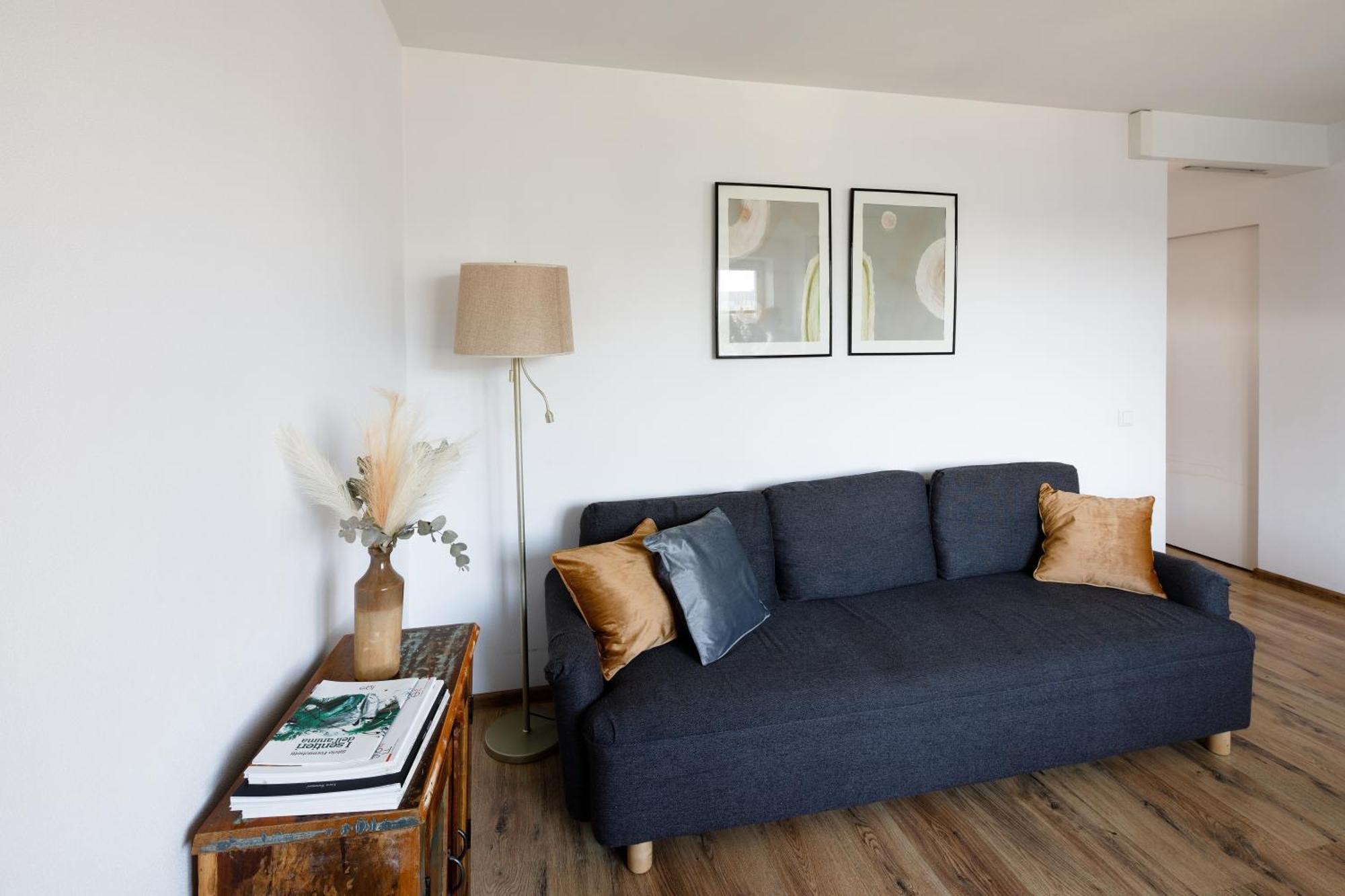 Brivibas Yard Apartment With Parking In City Center Ryga Zewnętrze zdjęcie